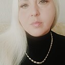 Lady, 42 года