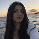 Вика, 18 лет