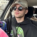 Максим, 19 лет