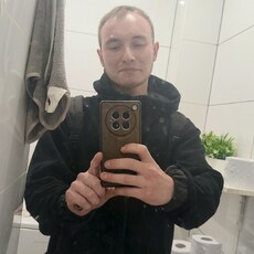 Фотография мужчины Даня, 24 года из г. Ижевск