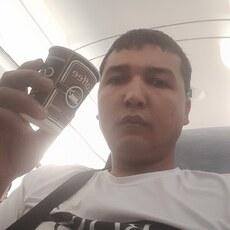 Фотография мужчины Sobir, 33 года из г. Великий Новгород