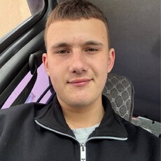 Фотография мужчины Дмитрий, 19 лет из г. Горно-Алтайск