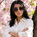 Брюнетка, 44 года
