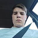 Михаил, 18 лет