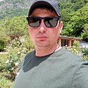 Володя, 33 года