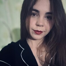 Фотография девушки Алёна, 24 года из г. Судиславль