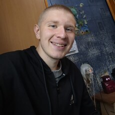Фотография мужчины Евгений, 21 год из г. Магадан