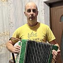 Oll, 44 года