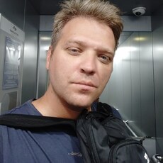 Фотография мужчины Владимр, 39 лет из г. Санкт-Петербург