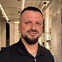 Max, 37 лет