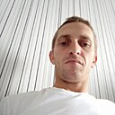 Денис, 32 года