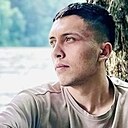 Жасур, 22 года