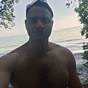 Данил, 33 года