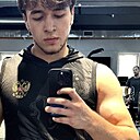 Амир, 18 лет