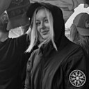 Dari, 23 года