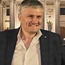 Артем, 42 года