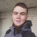 Искандер, 24 года