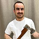 Макс, 33 года
