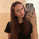 Вика, 18 лет