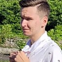 Максим, 22 года