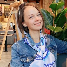 Елена, 37 из г. Санкт-Петербург.