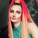 Властелина, 37 лет