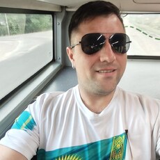 Фотография мужчины Vitalich, 43 года из г. Алматы