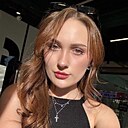 Полина, 22 года