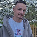 Илья, 24 года