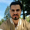 Михаил, 32 года