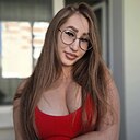 Карина, 27 лет