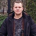 Михаил, 33 года