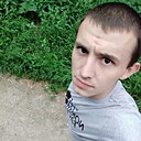 Макс, 32 года