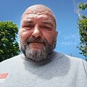 Виктор, 46 лет