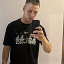 Артем, 24 года