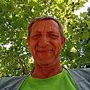 Anatolii, 53 года