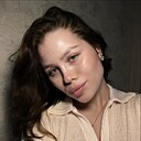 Анастасия, 18 лет