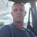 Max, 42 года