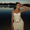 Juli, 26 лет