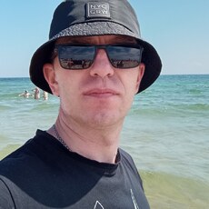 Фотография мужчины Jarek, 40 лет из г. Варшава