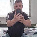 Саша, 44 года