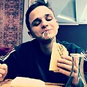 Саша, 22 года