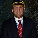 Leo, 42 года