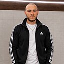 Максим, 24 года