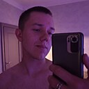 Юрий, 22 года