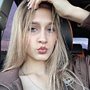 Соня, 18 лет