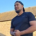 Muslim, 34 года