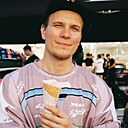 Денис, 33 года