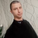 Макс, 33 года