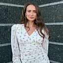 Juli, 26 лет